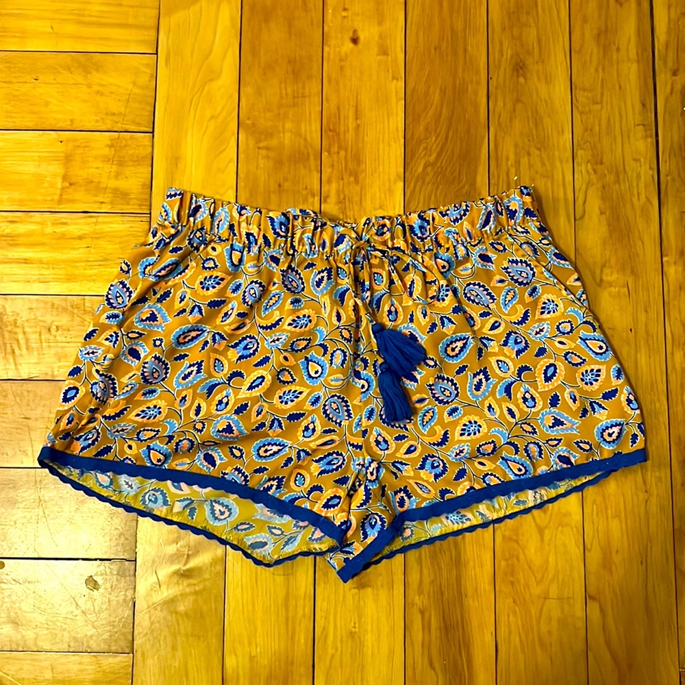 Pajama shorts polyester material with silk feel